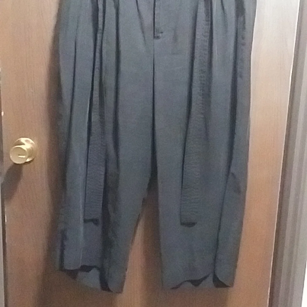 Lane Bryant paper bag wide leg crop pant - Picture 2 of 10